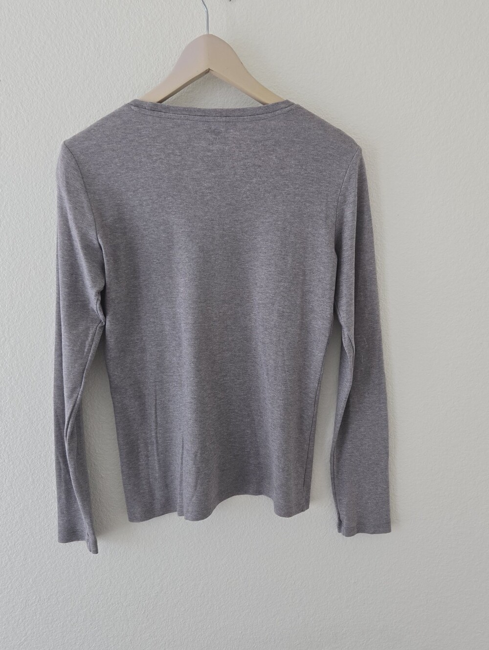 Banana Republic Womens Long Sleeve T-Shirt Size Medium Pima Cotton Crew Neck - Picture 9 of 14